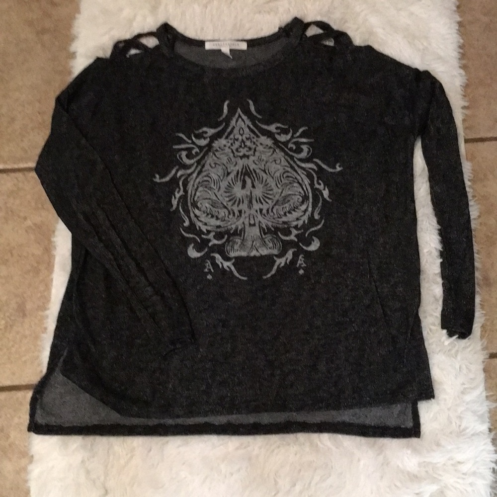 AEROPOSTALE TOP SZ. Small approx. 23” pit-pit.NWOT